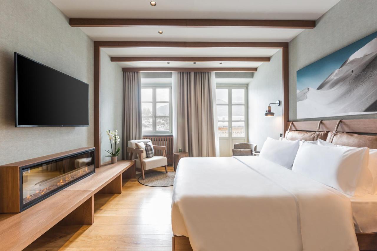 Grand Savoia Cortina D'apezzo，Radisson系列5*Cortina D’ampezzo