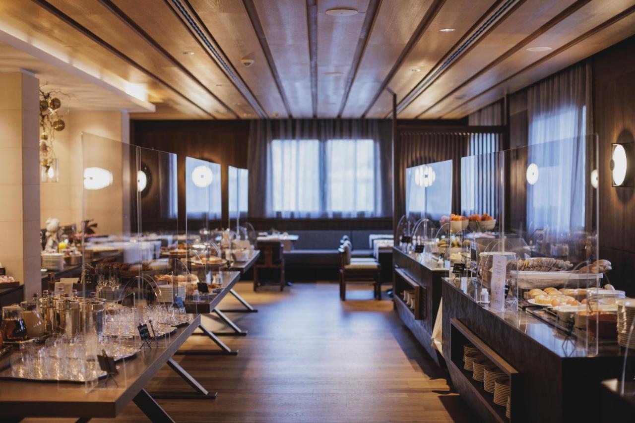 Grand Savoia Cortina D'apezzo，Radisson Collection Hotel Cortina D’ampezzo酒店