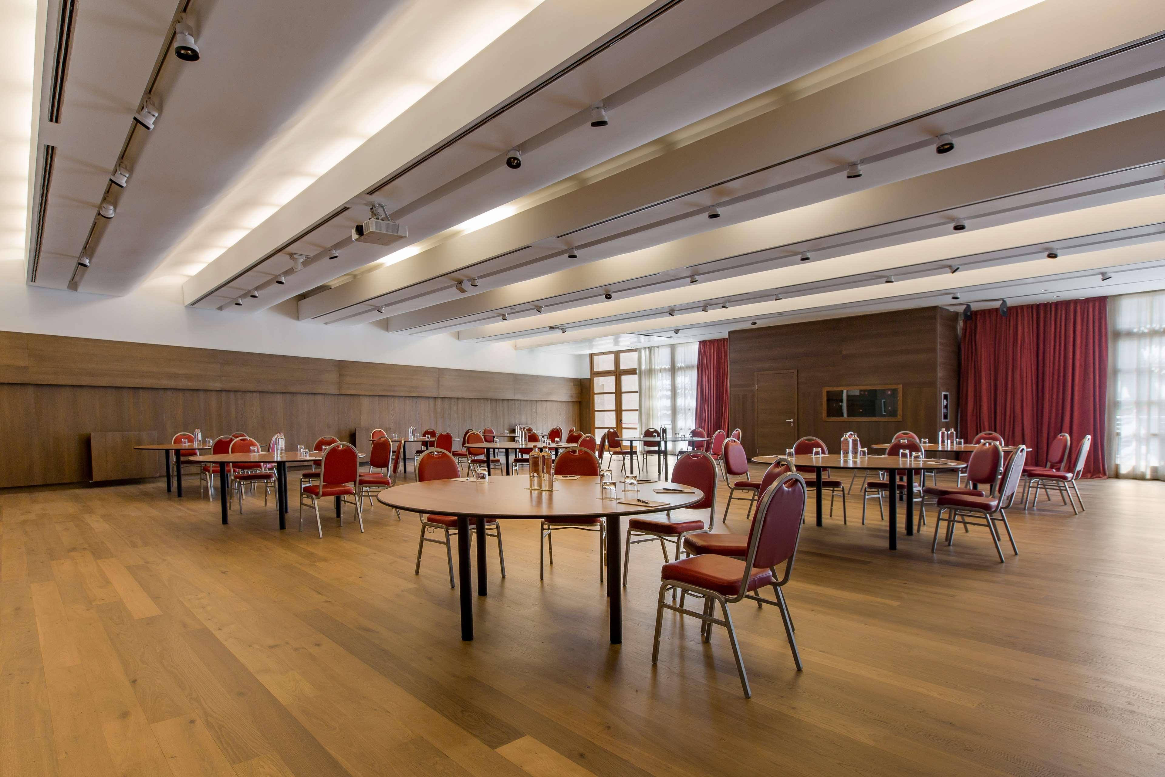 Grand Savoia Cortina D'ampezzo, A Radisson Collection